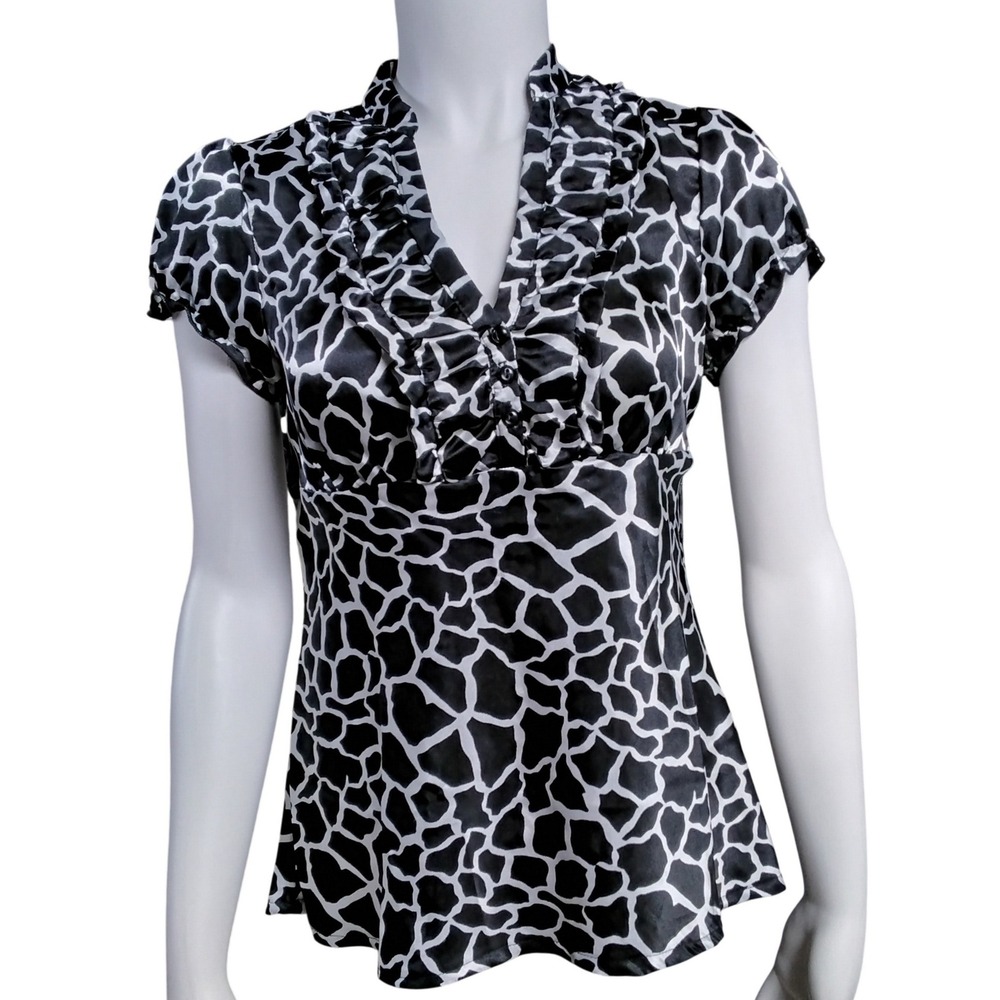 Heart Soul Womens Giraffe Print Ruffle V-Neck Satin Blouse Black White Medium